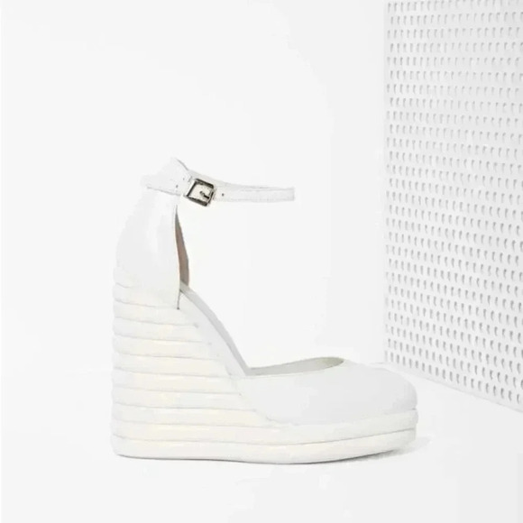 NWD Jeffrey Campbell White Bubble Novice Wedge 8 - Picture 1 of 4